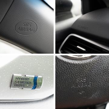 2019 Toyota Camry G Hybrid - Thumbnail