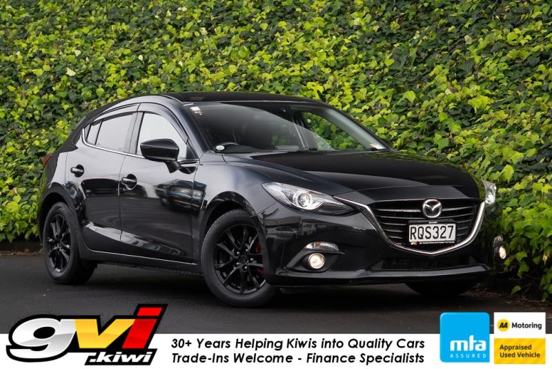 2014 Mazda Axela 15S / 3 Sport