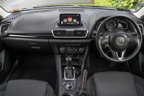 2014 Mazda Axela 15S / 3 Sport - Thumbnail