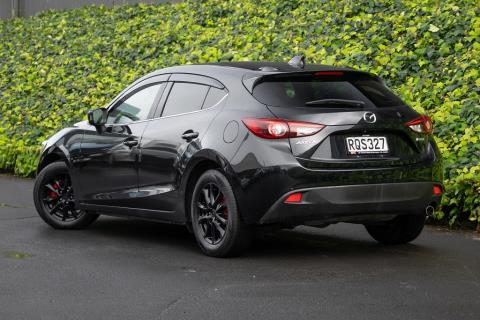 2014 Mazda Axela 15S / 3 Sport - Thumbnail