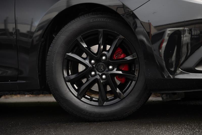 2014 Mazda Axela 15S / 3 Sport
