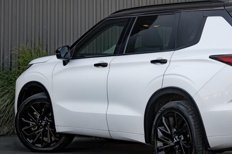 2022 Mitsubishi Outlander VRX 4WD