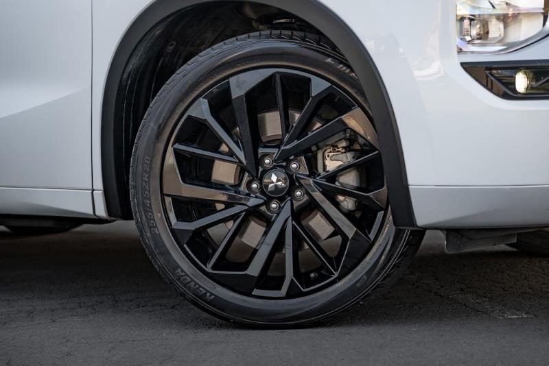 2022 Mitsubishi Outlander VRX 4WD