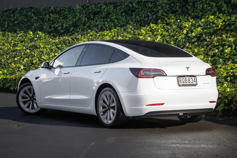 2021 Tesla Model 3 Long Range 82kWh