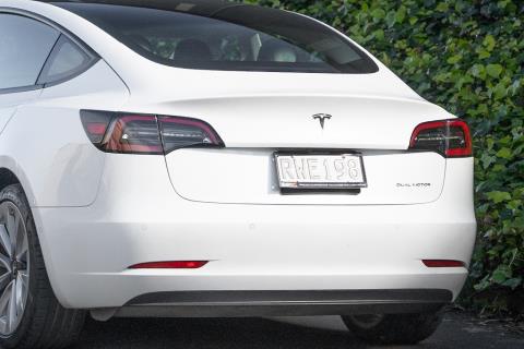 2021 Tesla Model 3 Long Range - Thumbnail