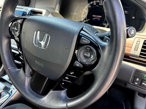 2018 Honda Accord LX Hybrid - Thumbnail