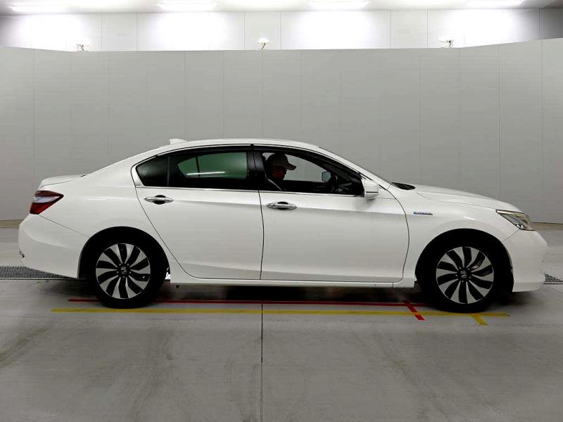 2018 Honda Accord LX Hybrid