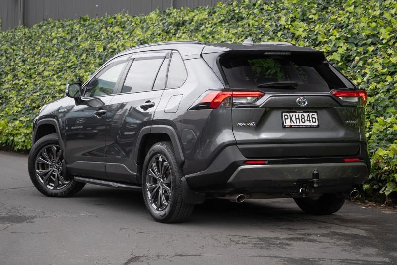 2022 Toyota RAV4 GXL Hybrid