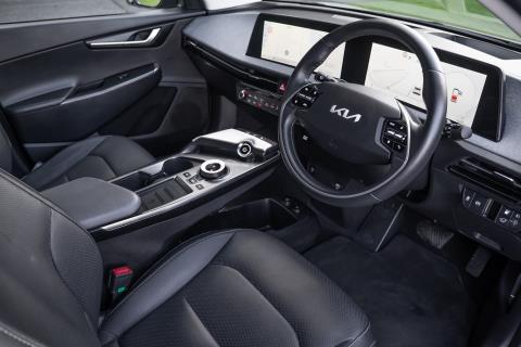 2022 Kia EV6 Earth AWD 77kWh LR - Thumbnail