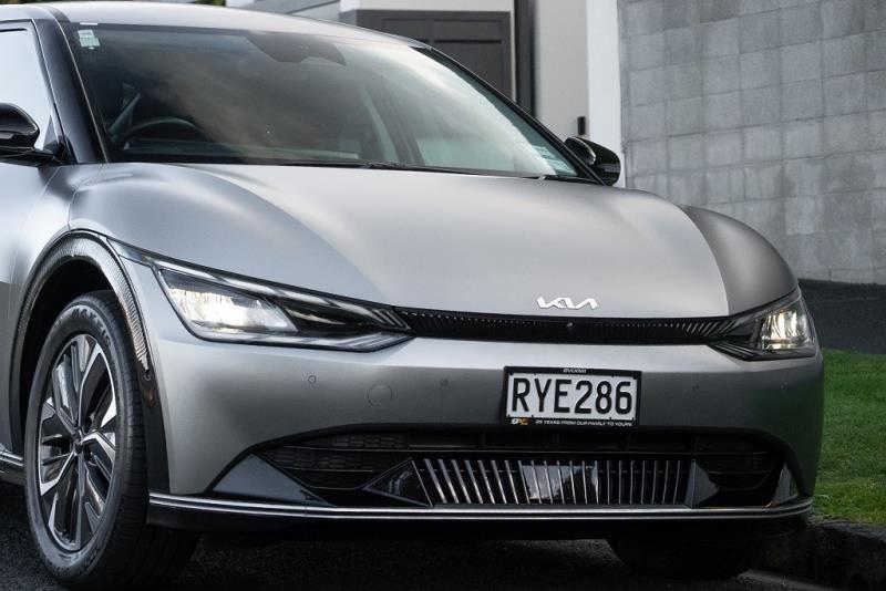 2022 Kia EV6 Earth AWD 77kWh LR