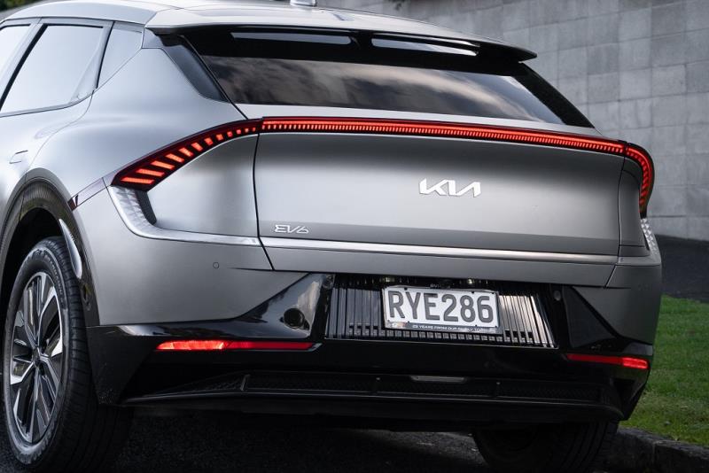 2022 Kia EV6 Earth AWD 77kWh LR