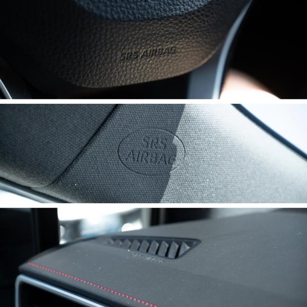 2018 Toyota Corolla Hybrid /  Auris