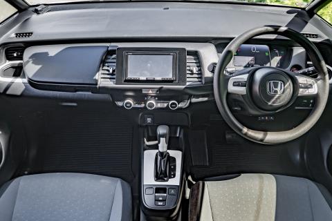 2020 Honda Fit Hybrid / Jazz e:HEV - Thumbnail