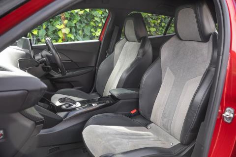 2020 Peugeot e-2008 GT Line Electric - Thumbnail