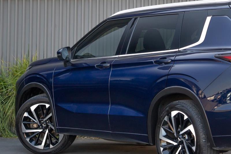 2022 Mitsubishi Outlander VRX 4WD