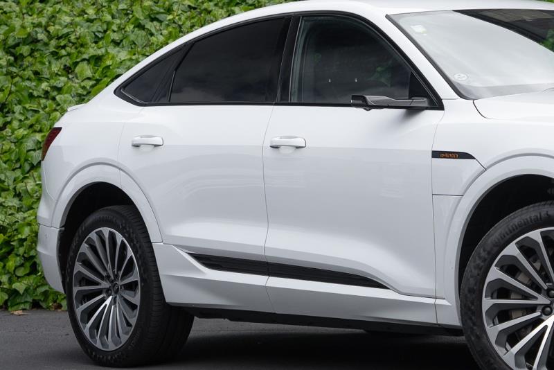 2022 Audi e-tron Sportback 4WD