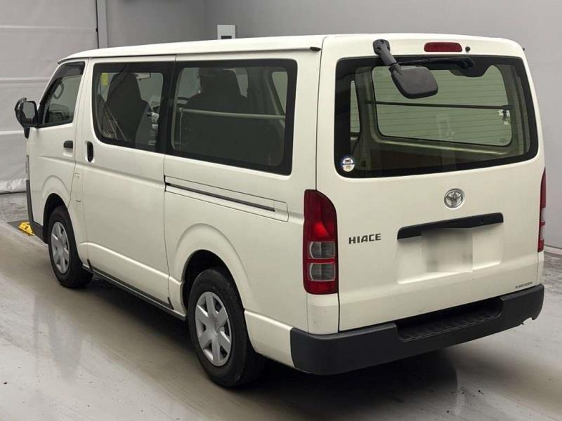 2021 Toyota Hiace ZL 5 Door