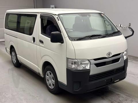 2021 Toyota Hiace ZL 5 Door - Thumbnail