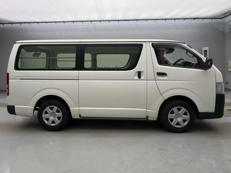 2021 Toyota Hiace ZL 5 Door