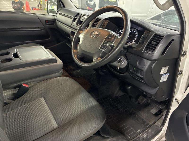 2021 Toyota Hiace ZL 5 Door