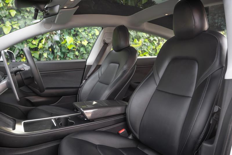 2020 Tesla Model 3 Performance