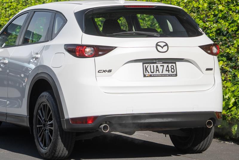 2017 Mazda CX-5 GLX PTR 2.0P