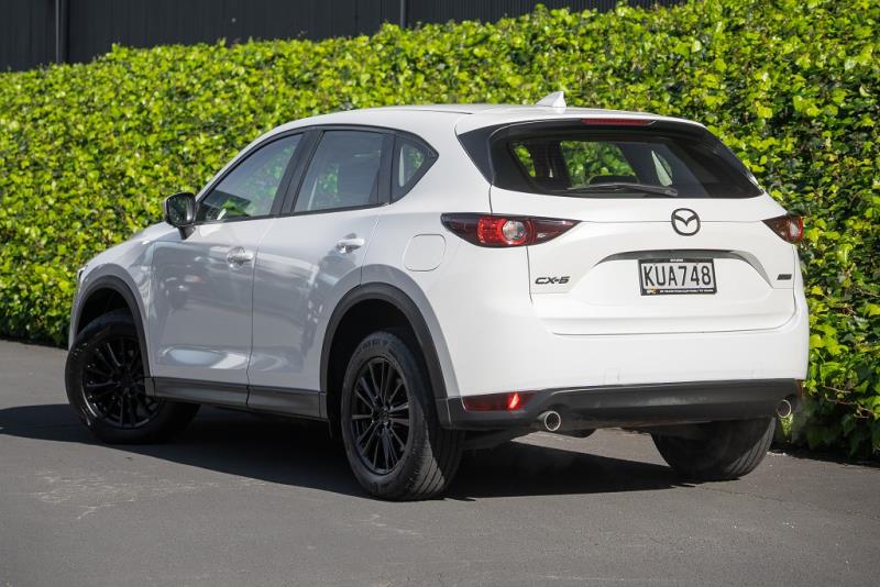 2017 Mazda CX-5 GLX PTR 2.0P