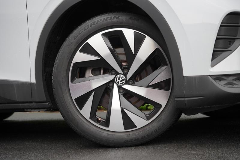 2022 Volkswagen ID.4 Pro Launch Edition
