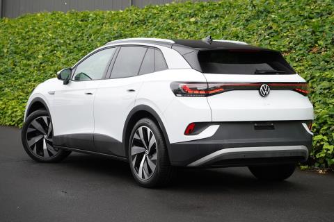 2022 Volkswagen ID.4 Pro Launch Edition - Thumbnail