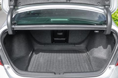 2020 Honda Accord EX Hybrid - Thumbnail