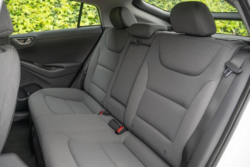 2022 Hyundai IONIQ Hybrid