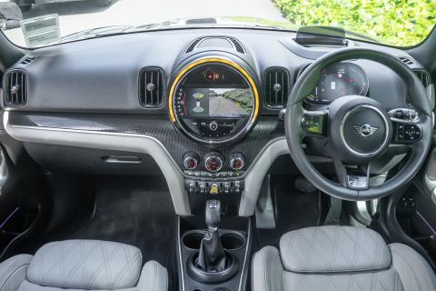 2024 MINI Cooper S E Countryman - Thumbnail