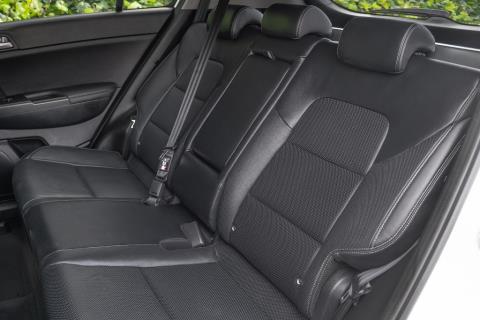 2021 Kia Sportage EX 2.4P AWD - Thumbnail