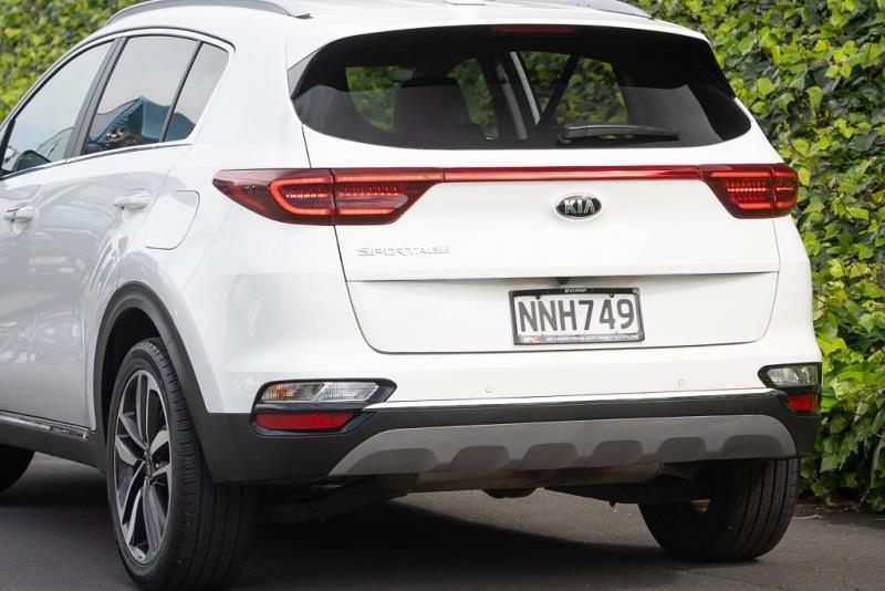 2021 Kia Sportage EX 2.4P AWD