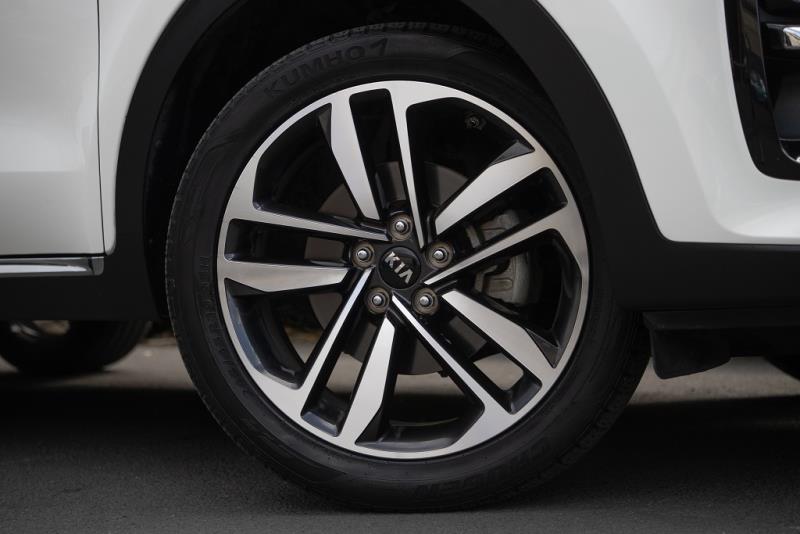 2021 Kia Sportage EX 2.4P AWD