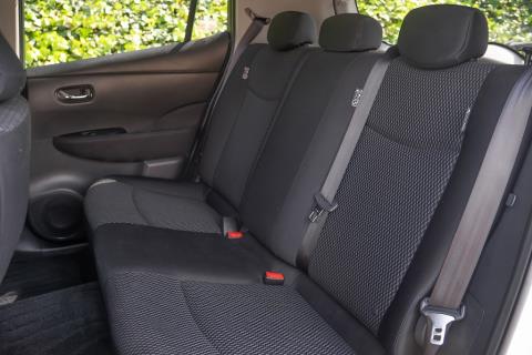 2015 Nissan Leaf 24S Gen 2 67% SOH - Thumbnail