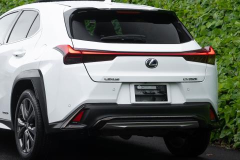 2019 Lexus UX 250h F Sport - Thumbnail