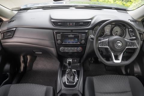 2022 Nissan X-Trail ST 2.5P - Thumbnail