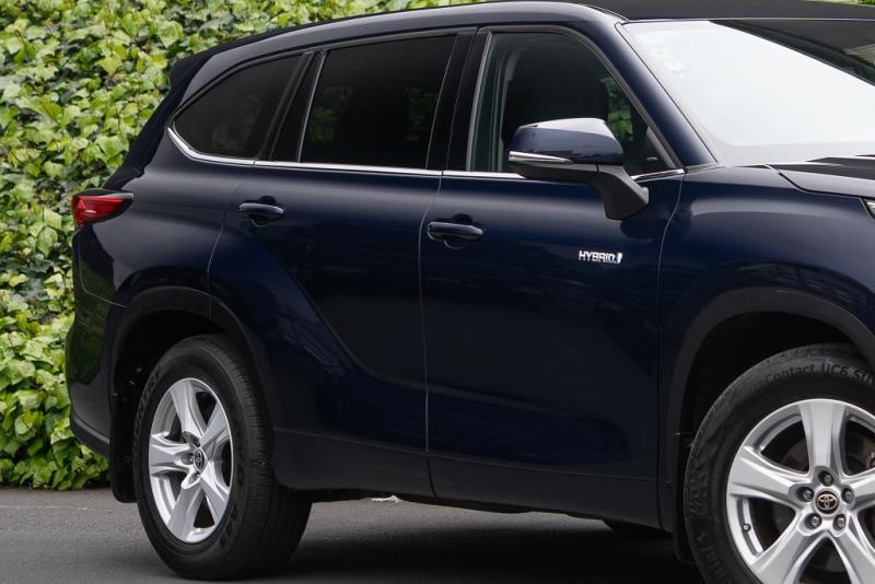 2022 Toyota Highlander Hybrid GXL 4WD