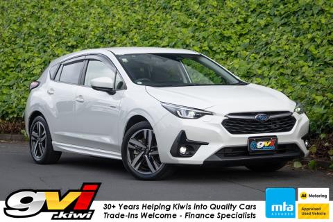 2023 Subaru Impreza ST-H E-Boxer - Thumbnail