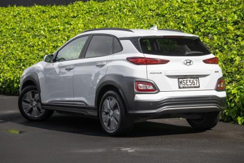 2020 Hyundai Kona EV 64kWh - Thumbnail