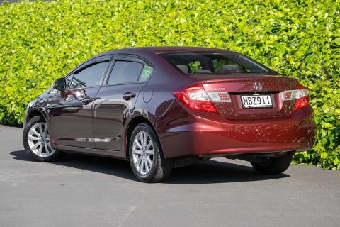 2014 Honda Civic 1.8S Sedan - Thumbnail