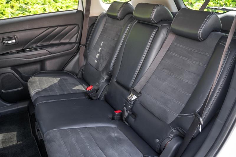 2018 Mitsubishi Outlander PHEV G