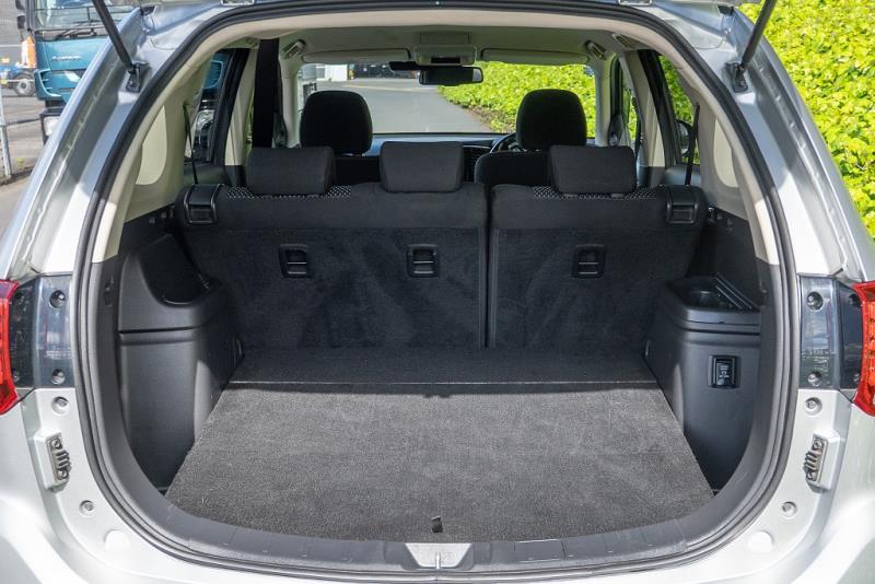 2020 Mitsubishi Outlander XLS PHEV