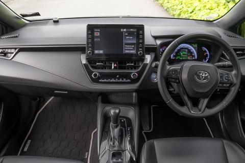 2020 Toyota Corolla Touring Wagon - Thumbnail