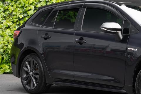 2020 Toyota Corolla Touring Wagon - Thumbnail