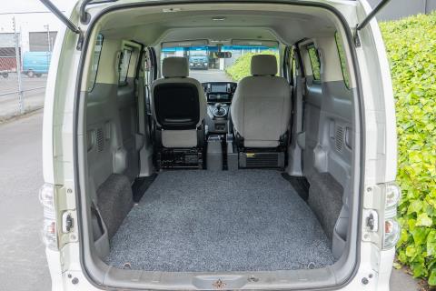 2015 Nissan e-NV200 Electric Van - Thumbnail