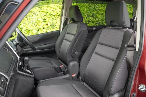 2019 Nissan Serena S-Hybrid - Thumbnail