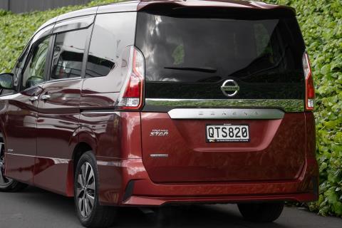 2019 Nissan Serena S-Hybrid - Thumbnail