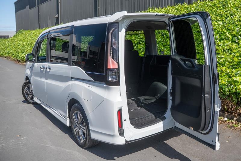 2018 Honda Stepwagon Spada G